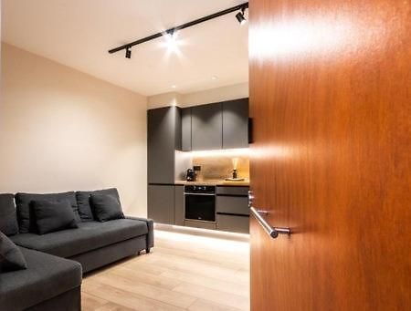 Petit Luxe Mutua Apartment Тераса Екстериор снимка